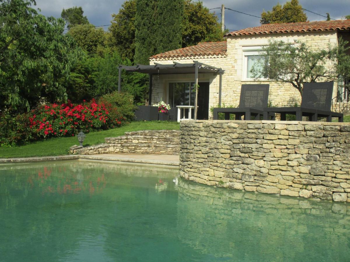 Gite Du Jardin Des Espuys Venasque Εξωτερικό φωτογραφία